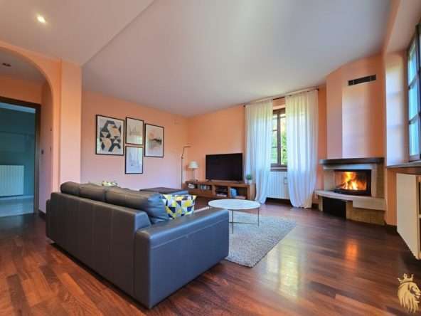 villa in vendita Alba